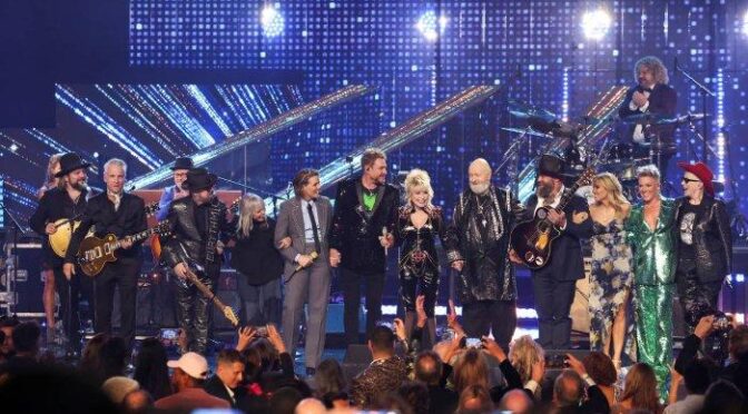 Cerita di Balik Pendirian Rock and Roll Hall of Fame yang Jadi Ikon Musik Global